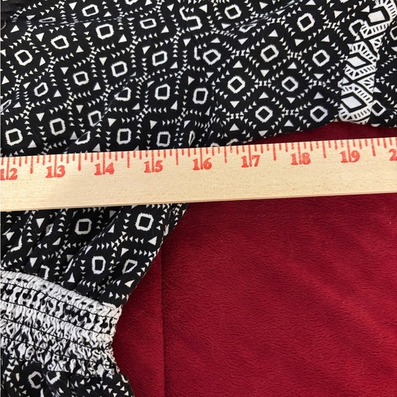 H&M Black and White Patterned Mini Dress - Picture 3 of 6